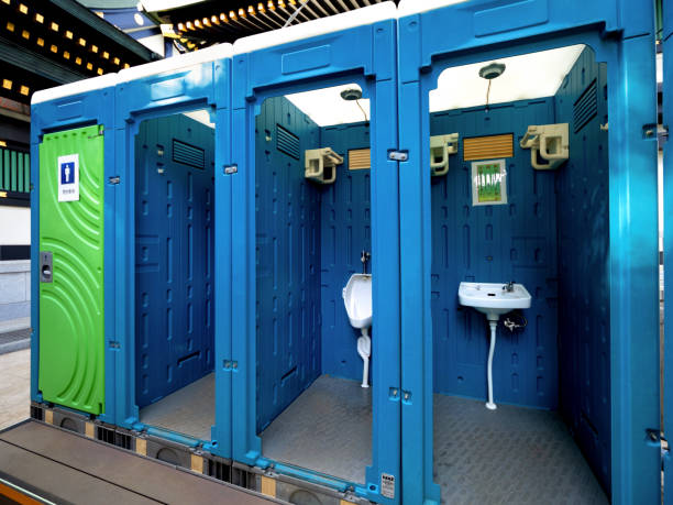 Best Luxury portable toilet rental  in Glendale, CA